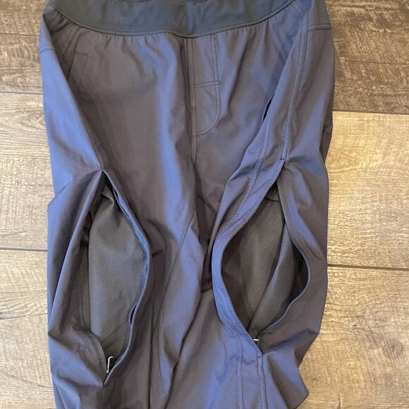 Lululemon Men's Water Repellant Pull On Pants Gray Size M - Picture 6 of 10